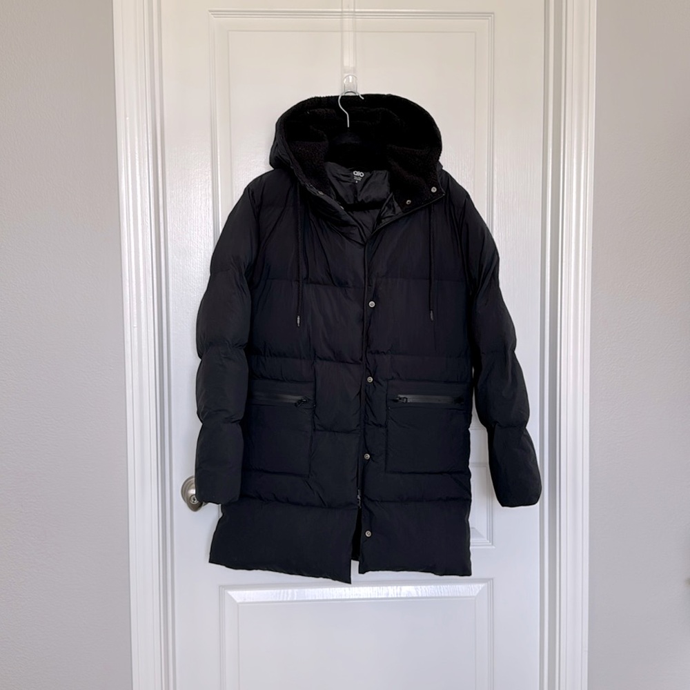 alo yoga Cypress Puffer Jacket